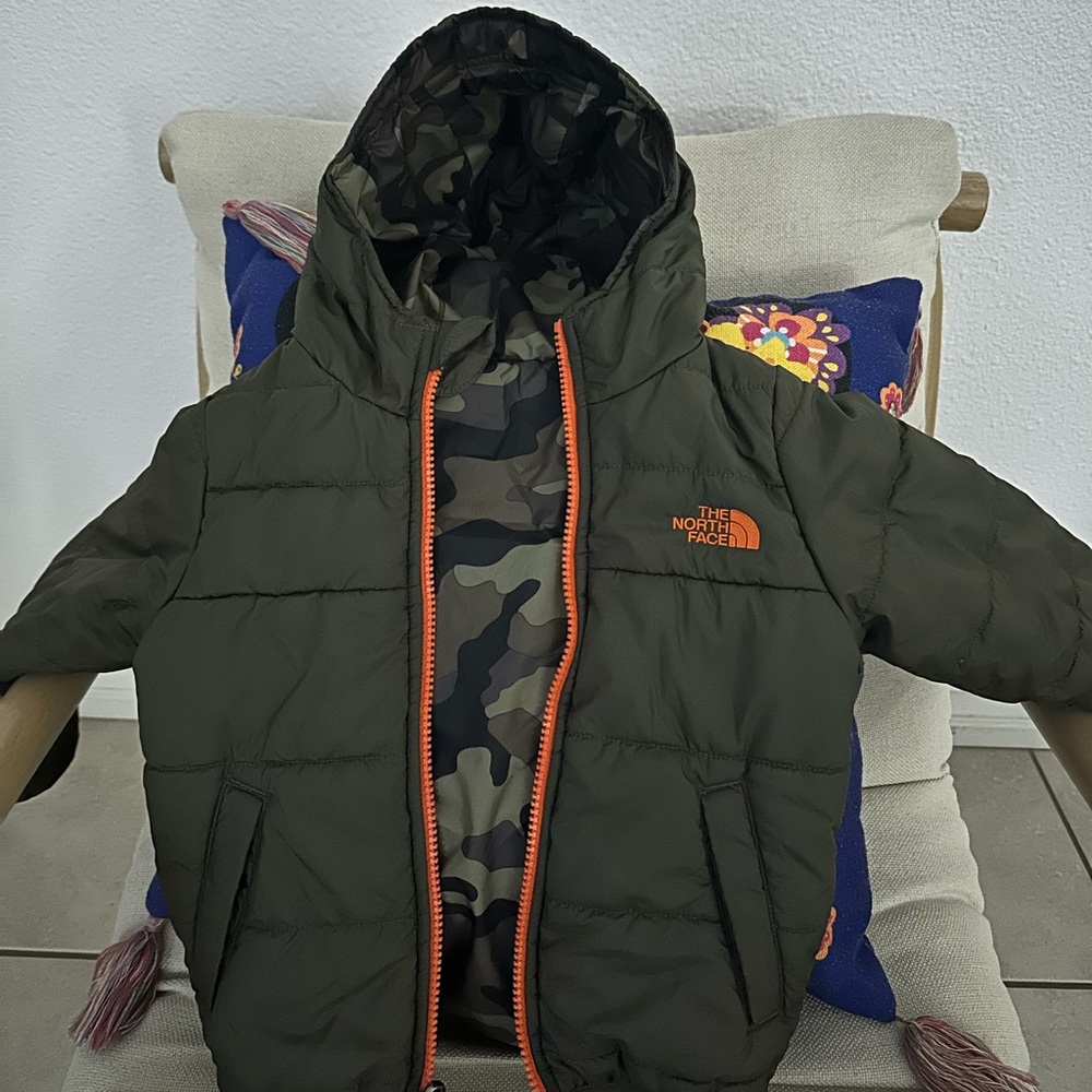 North Face Reversible Toddler Jacket size:3T